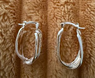 Earring