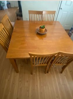 Dinning room set