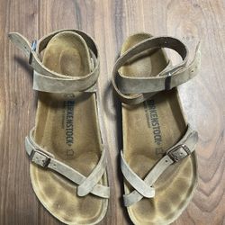 Birkenstock Yara Sandals Leather - Size 39