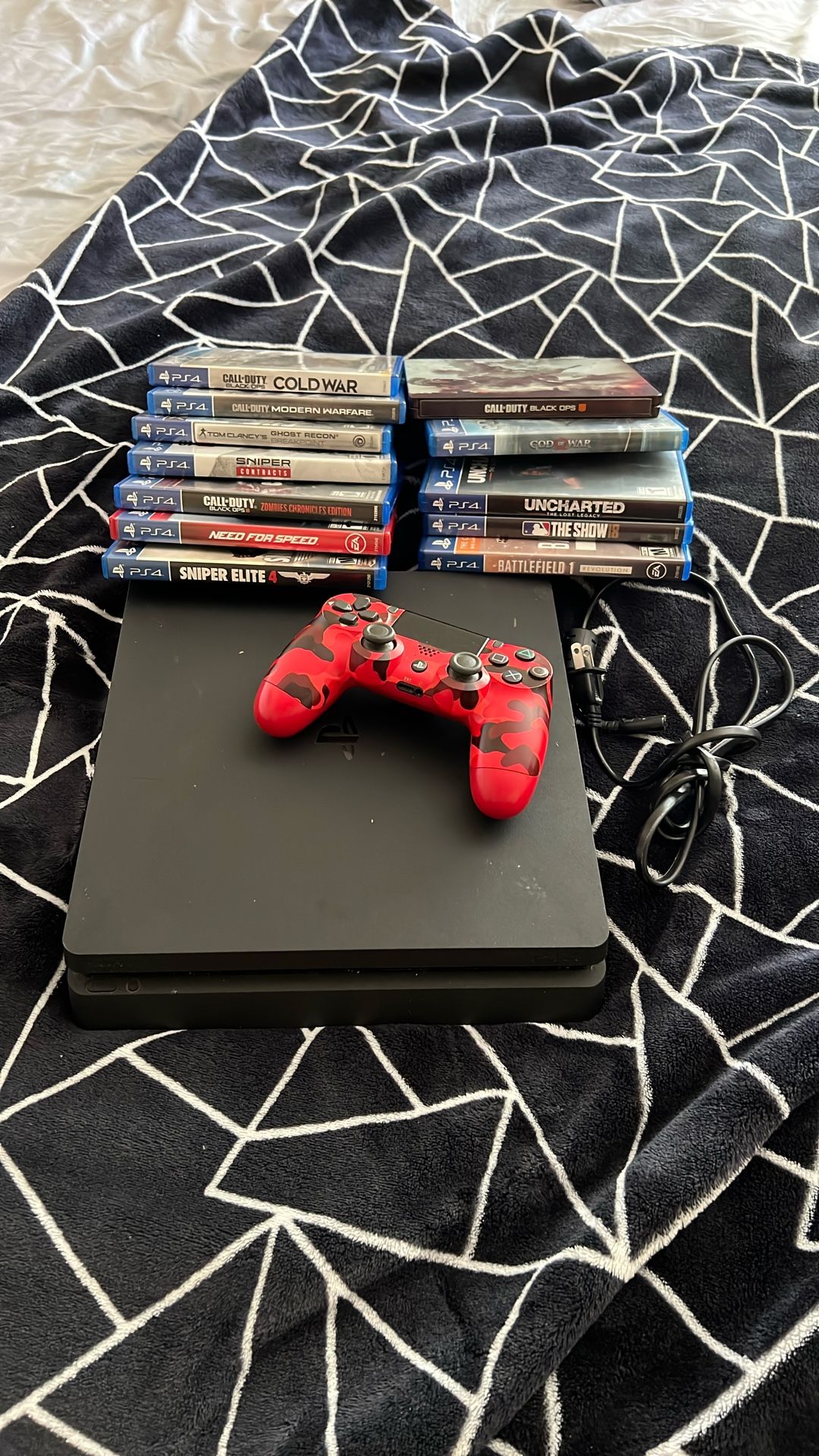 PS4 slim With Controller And 12 Games