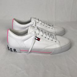 Tommy Hilfiger Women's 9 M Flint 2 Fashion Sneakers White Pink Street Chic NEW