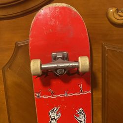 Baker Board With Independent Trucks