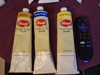 8 Large Utrecht Studio Series Acrylic Paint (8oz) For Artists Plus Extra Paint And Brushes.