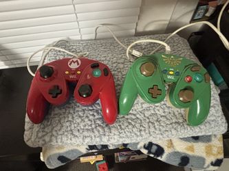 Mario And link GameCube Controllers