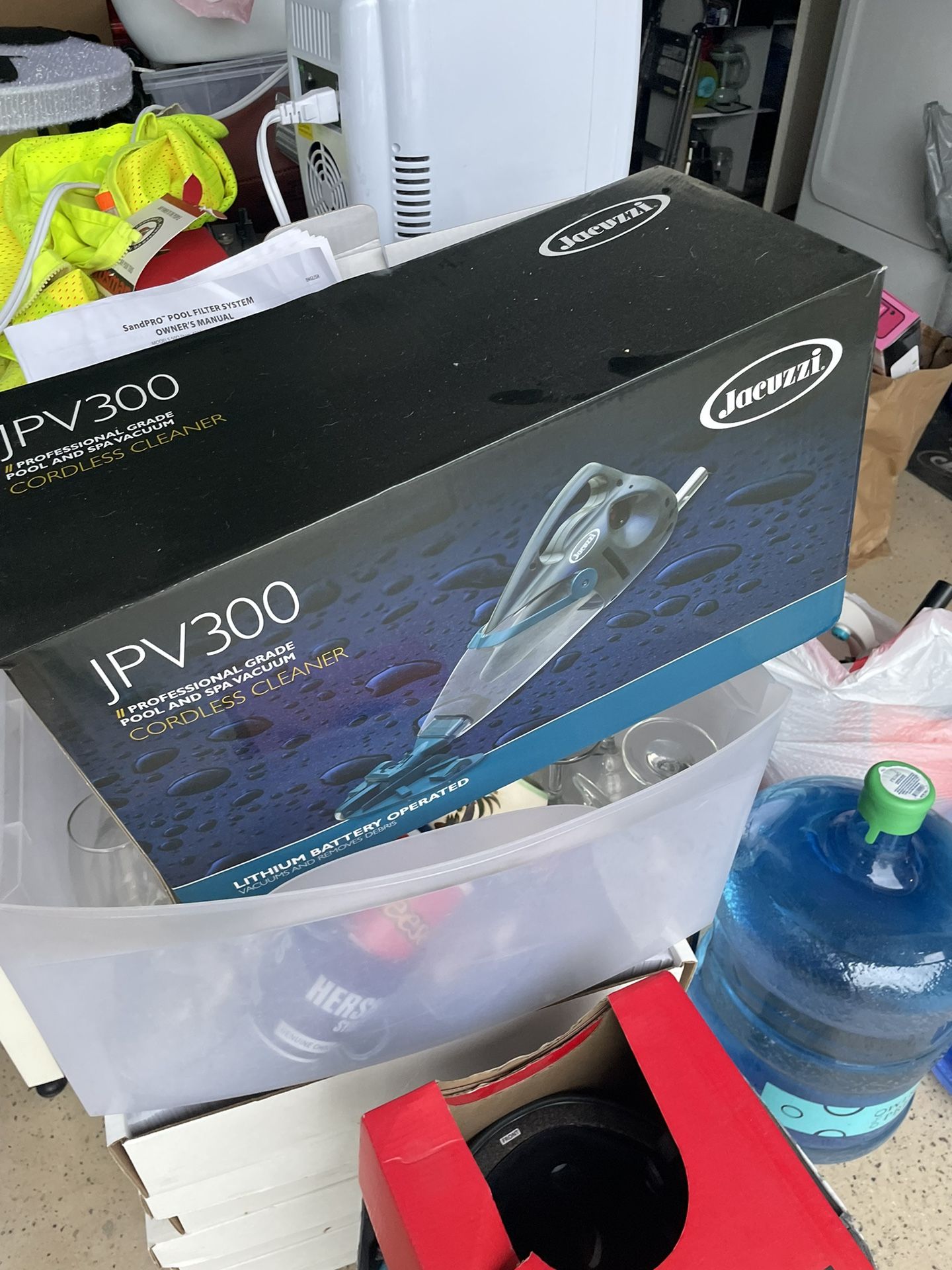 Jpv 300 Pool And Spa Vacuum Cordless Cleaner