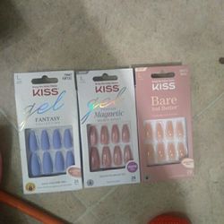 Kiss Nails