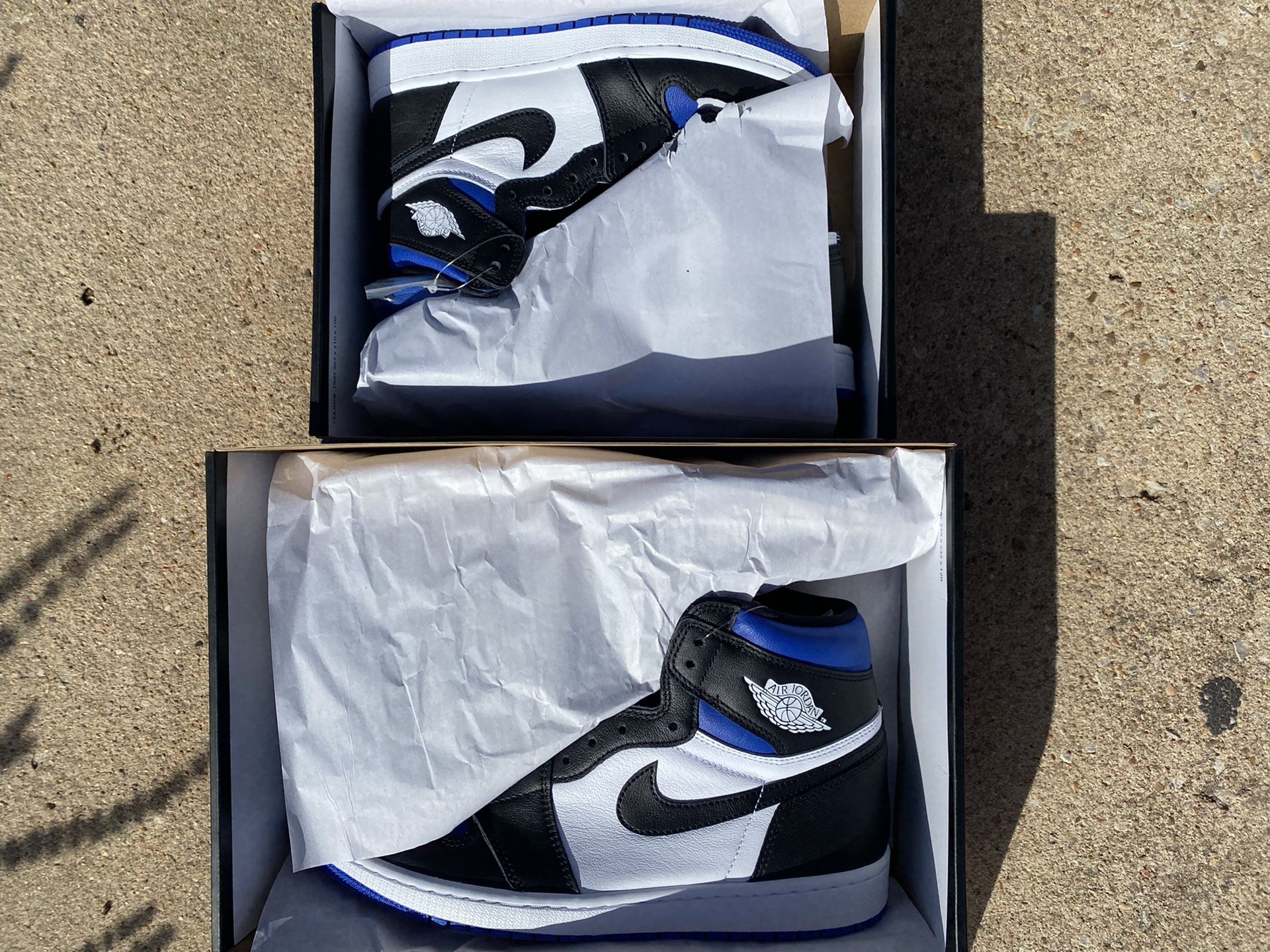 Jordan 1 Royal toes, gs 4y and men’s 12 message for more pics