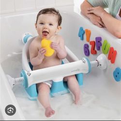 Bath seat with optional tray