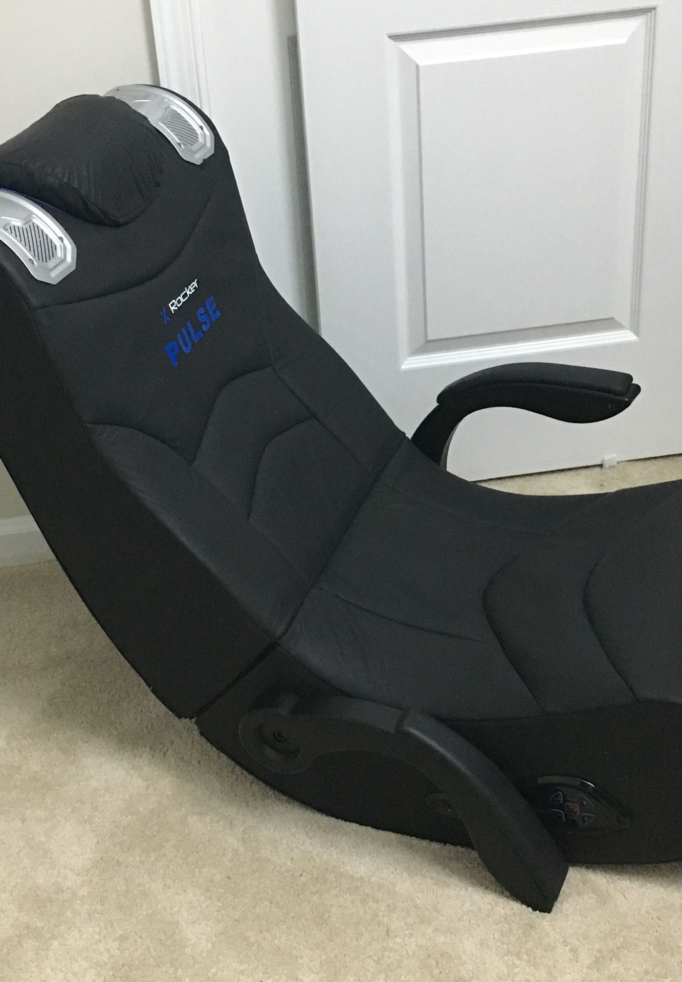 Gaming chair. Very comfortable and compatible