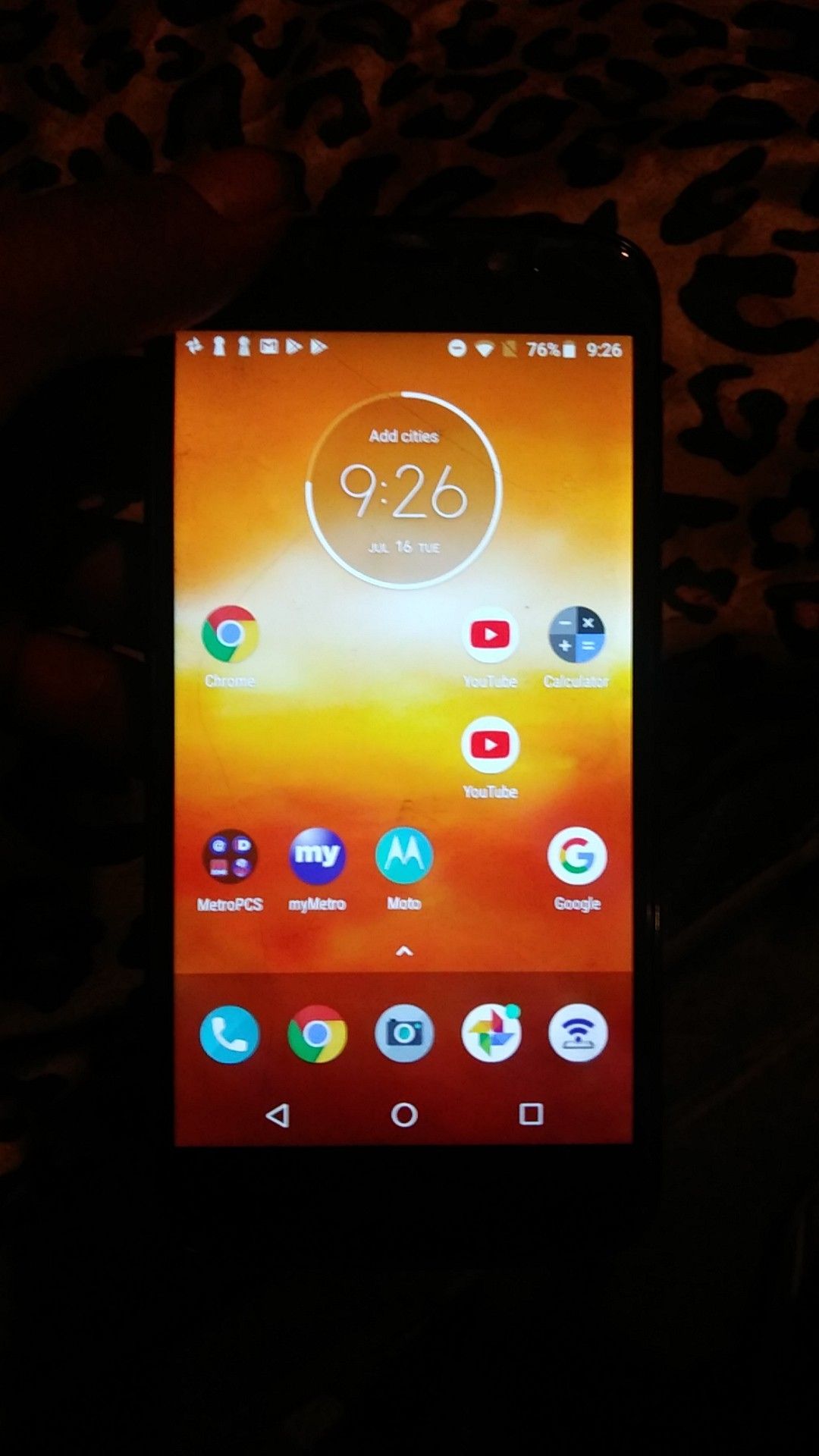 Had it for 1week Brand new motorlla just bought a new iphone dont need it anymore