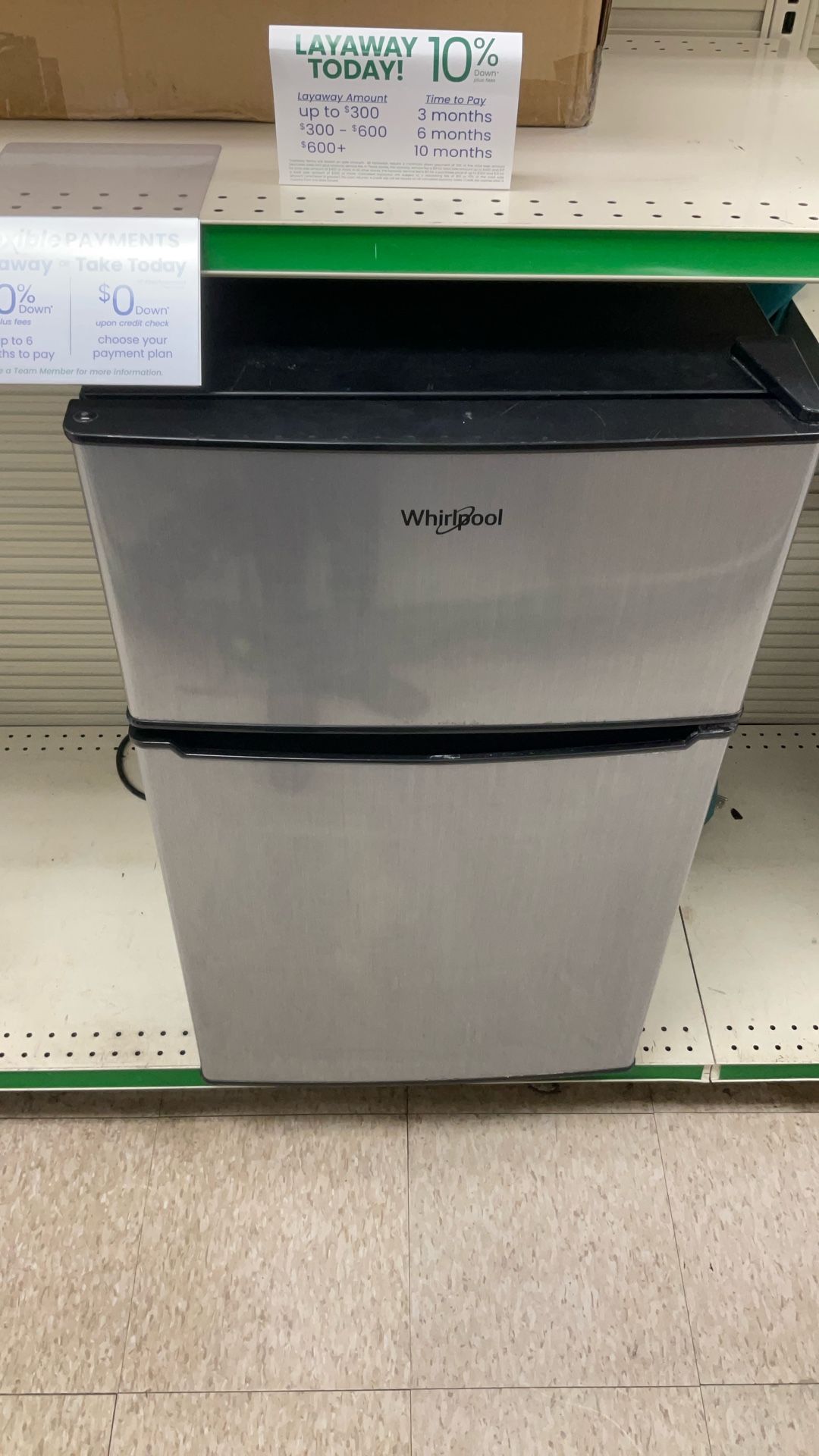 Whirlpool Mini Fridge With top freezer