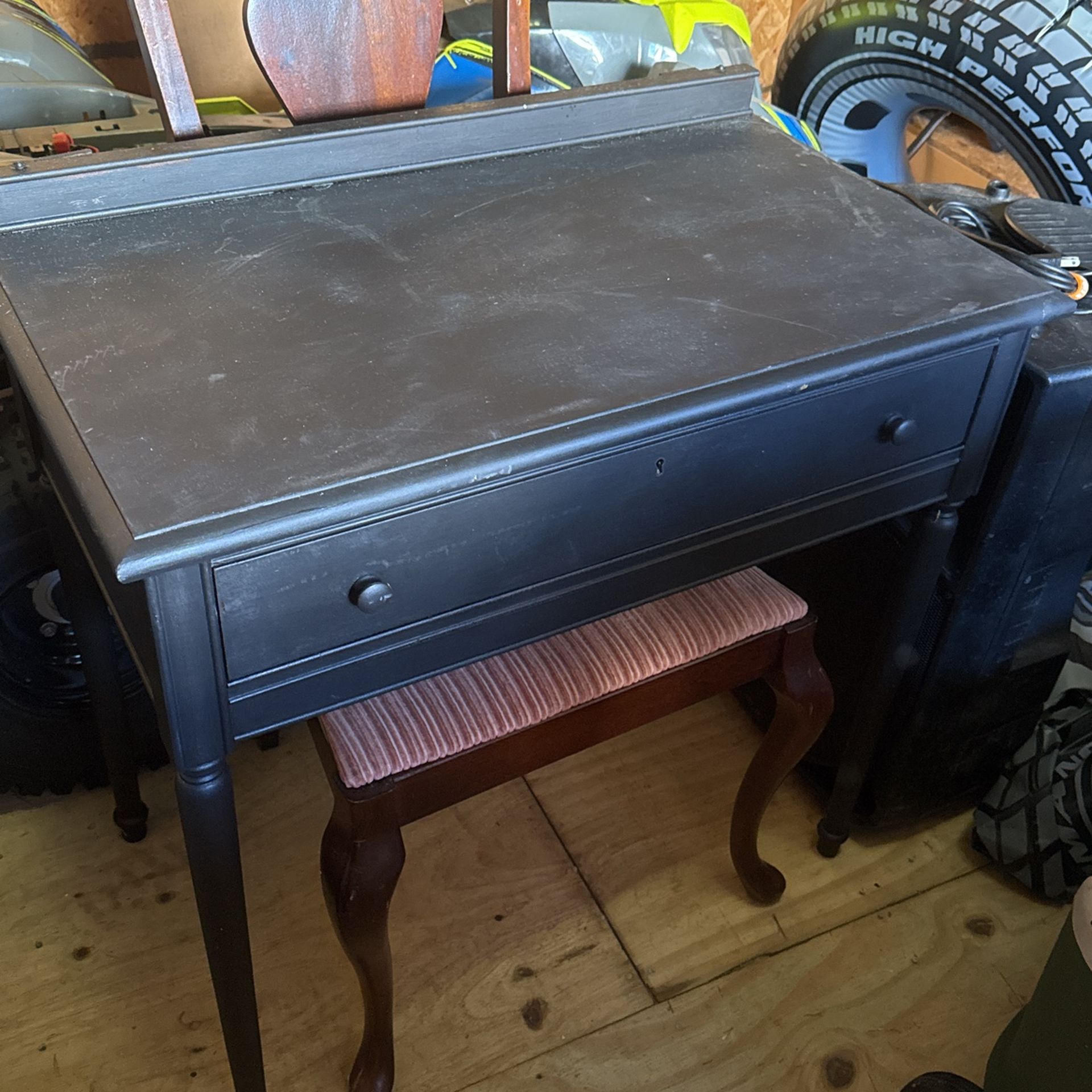 Desk/ Vanity