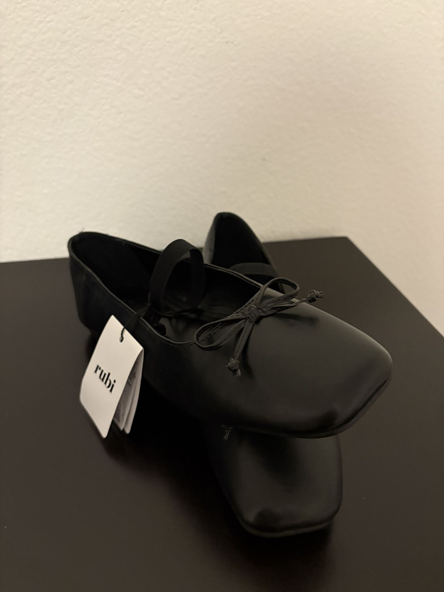 Black Ballerina Flats