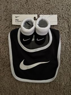 Nike baby