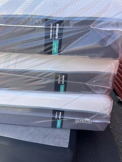 Tempur Pedic Mattres King Size