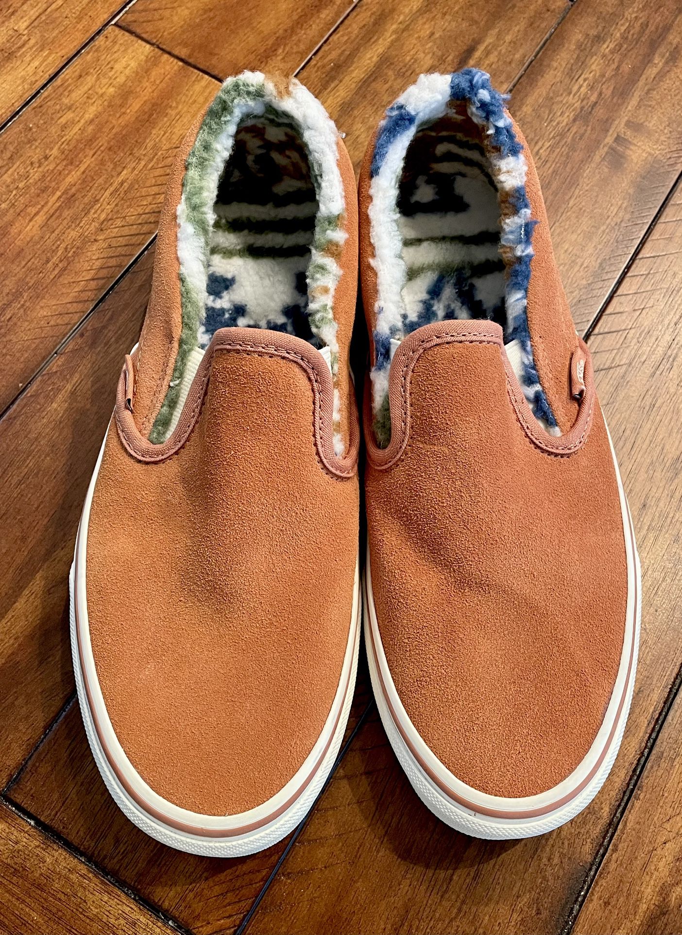 Vans Classic Slip-On Suede Uppers and Sherpa Lining