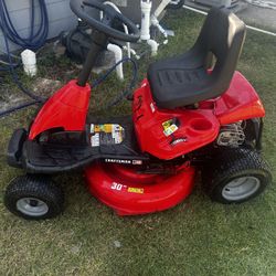 Craftsman R110 Riding Mower