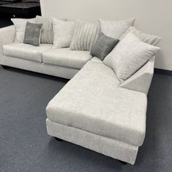 LIGHT GRAY SUPER SOFT VELVET SECTIONAL COUCH SET 