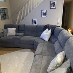 Sectional Couch 