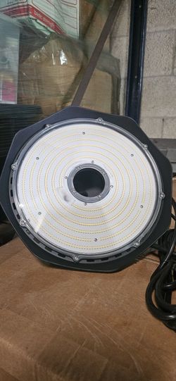 Warehouse LED Lights. 120v And 240v