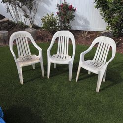 Free Lawn Chairs (3)