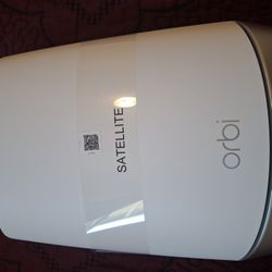 Brand new Orbi Satellite RBS750 