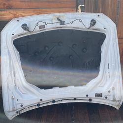 BMW 2011 Hood 535i