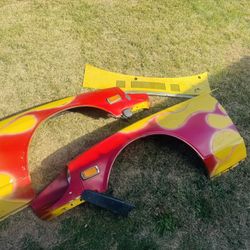 280z datsun (1977 Parts  Doors  ,cowl ,interior Trim