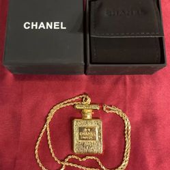 14k Solid Gold Chain diamond Cut With Authentic Chanel Charm 