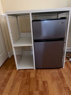 Small refrigerator storage