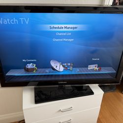 Samsung 40” TV Full 1080p LCD