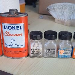 Vintage Lionel Cleaner For Model Trains And Smoke Pellets.