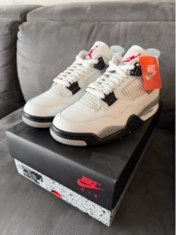 Jordan 4 Retro white