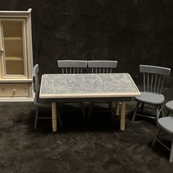 Dollhouse Dining Room
