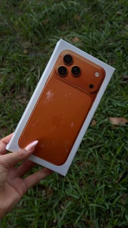 Unlocked iPhone 17 Pro Max 1TB • Brand New
