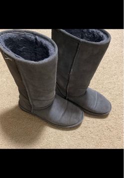 Bearpaw boots size 7