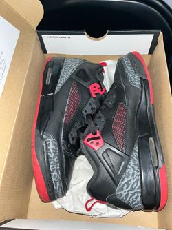 Jordan Spizike Low