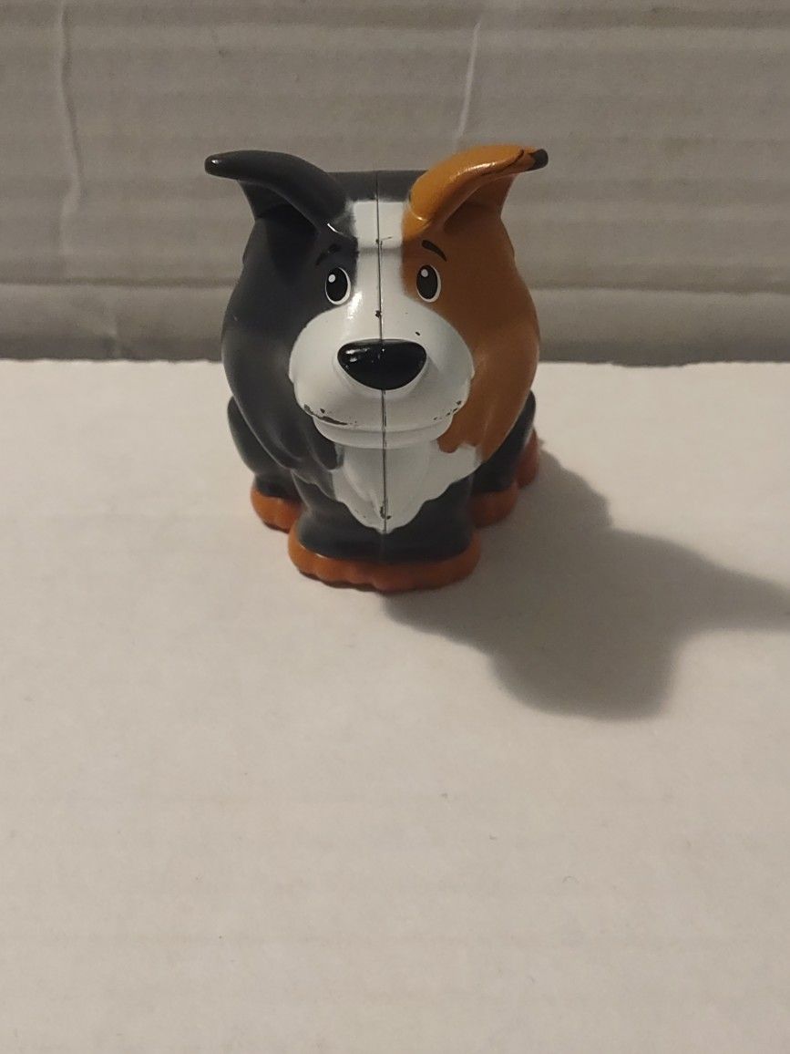Vintage Fisher Price Little People Caring for Animals Dog