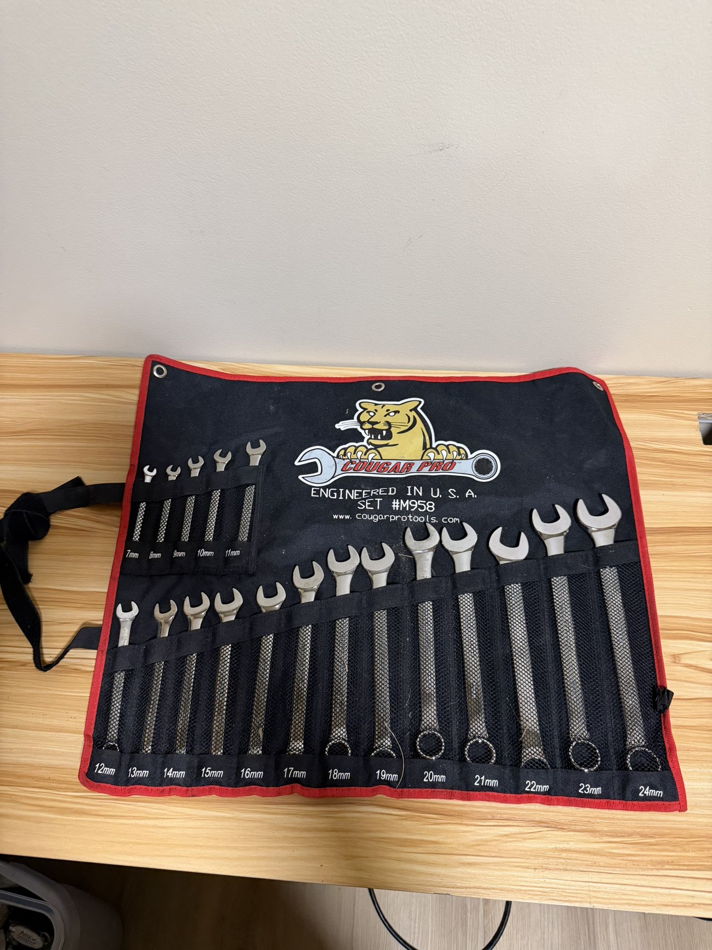 Cougar Pro Combination Wrench Set 18 Piece Metric M958