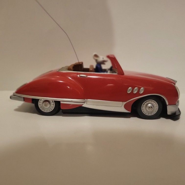 Stuart little online car