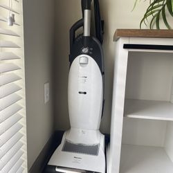 Miele Dynamic U1 Cat & Dog Vacuum - High-End Cleaning - $125