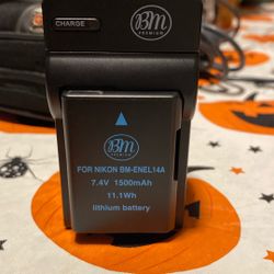 Battery And Battery Charger For Nikon 