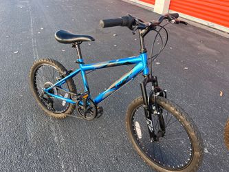like new bike everything work have 7 greats good condition