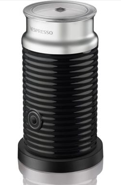 Nespresso Aeroccino3 Milk Frother, One Size, Black, NEW