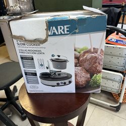 Farberware 3 Crock Round Slow Cooker 