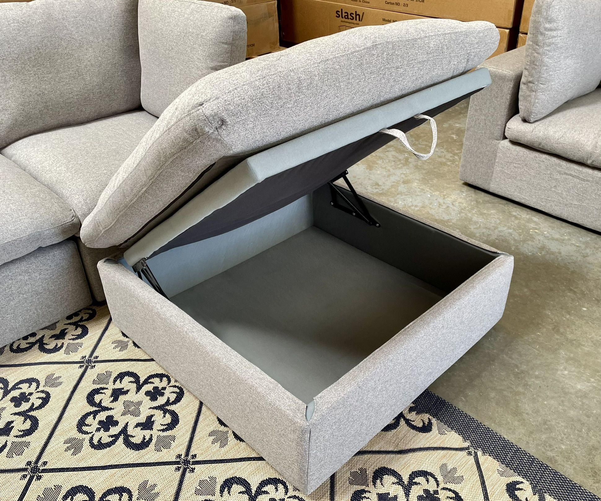 π·WAREHOUSE CLEARANCE | BRAND NEW Cloud Washable Ottoman with Storageπ₯