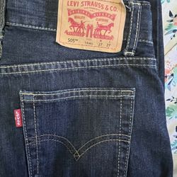 Boys Levi’s ~ Size 14 ~ NEW -$15