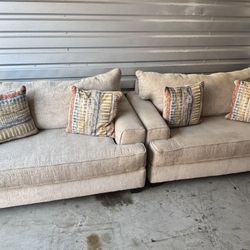 2 Loveseats
