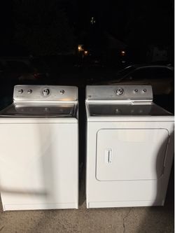 Maytag top load washing set