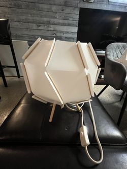 Modern White Table Lamp – IKEA-Style, Plastic – 12″×12″